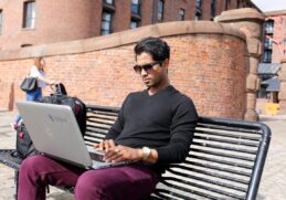 remote-working-Fernando-Raymond