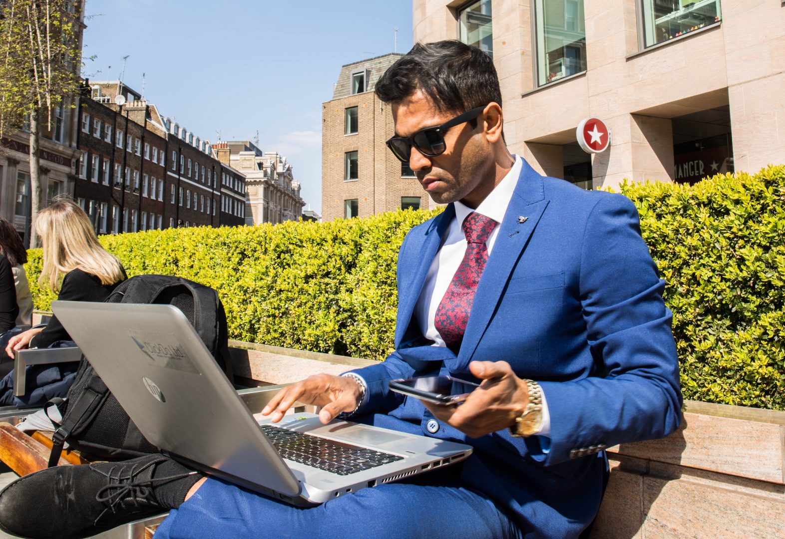 7 Ways to Earn Money Online in Sri Lanka 2022 (Best How To Make Real