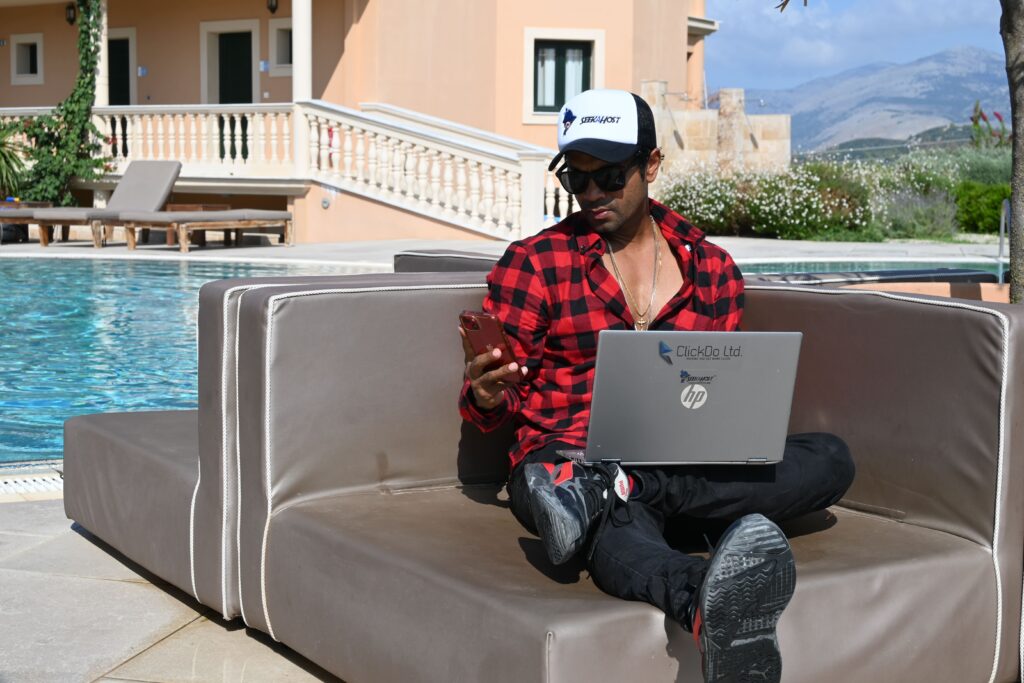 SeekaHost-CEO-Fernando-Raymond-working-in-Kefalonia-Greece